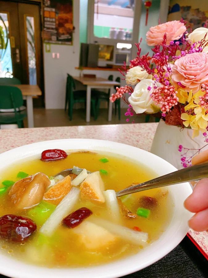 鐵花108 民宿 T'ai-tung Buitenkant foto